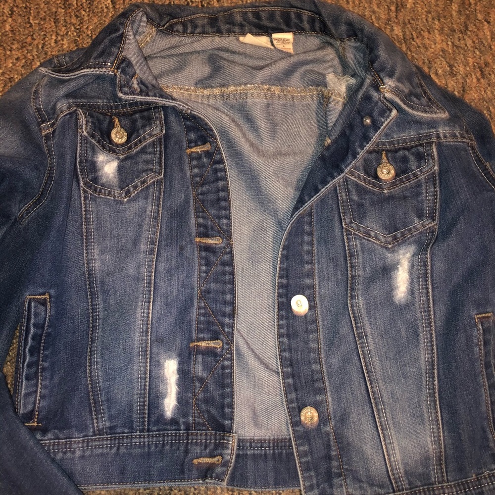 cropped jean jacket